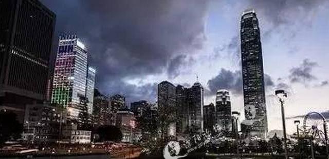 空前危机---高房价还能撑多久 中国楼市泡沫破