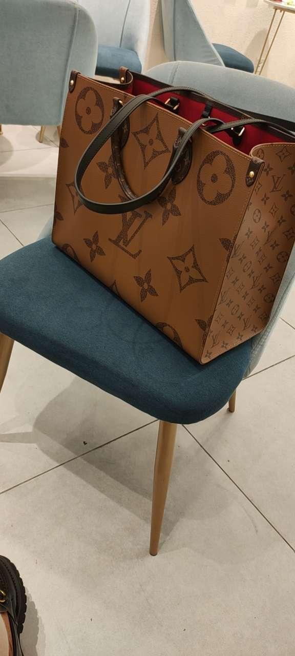 lv onthego奢侈品包包