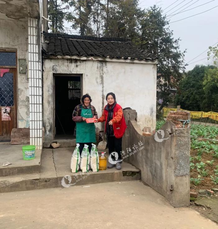 传递浓浓冬日温情!溧阳社渚镇走访慰问空巢老人