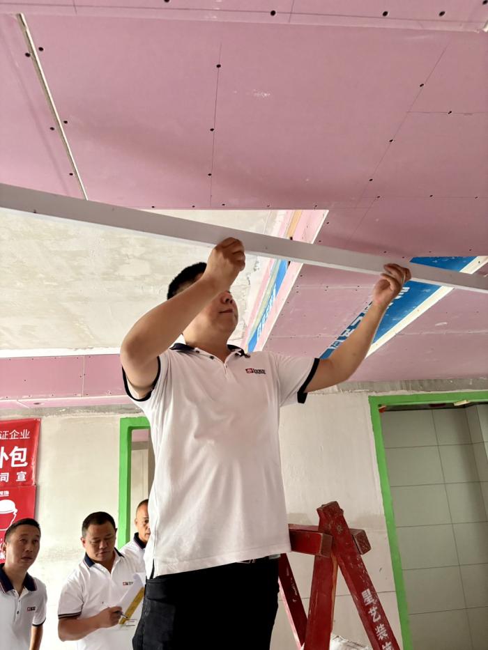 點(diǎn)擊查看原圖