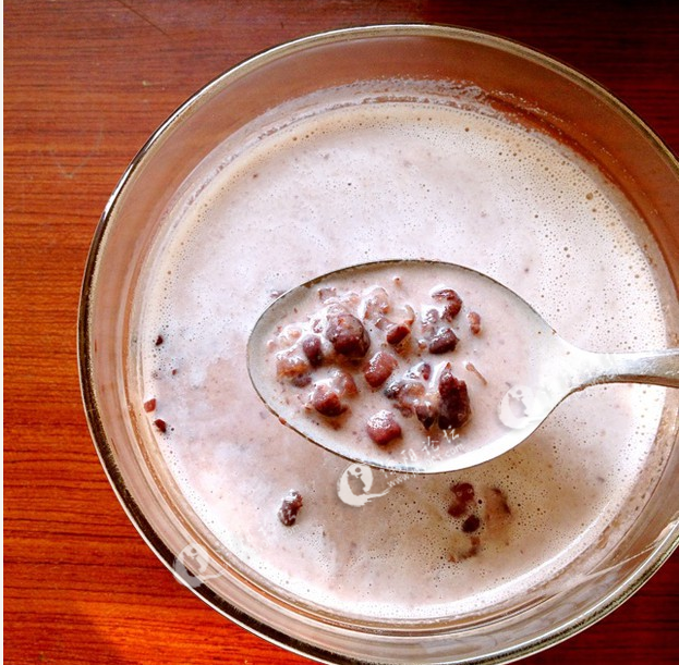 冬日暖胃,红豆牛奶