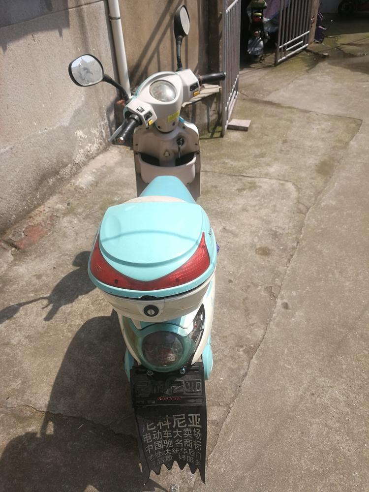 转让一辆尼科尼亚电动车,成色还可以.