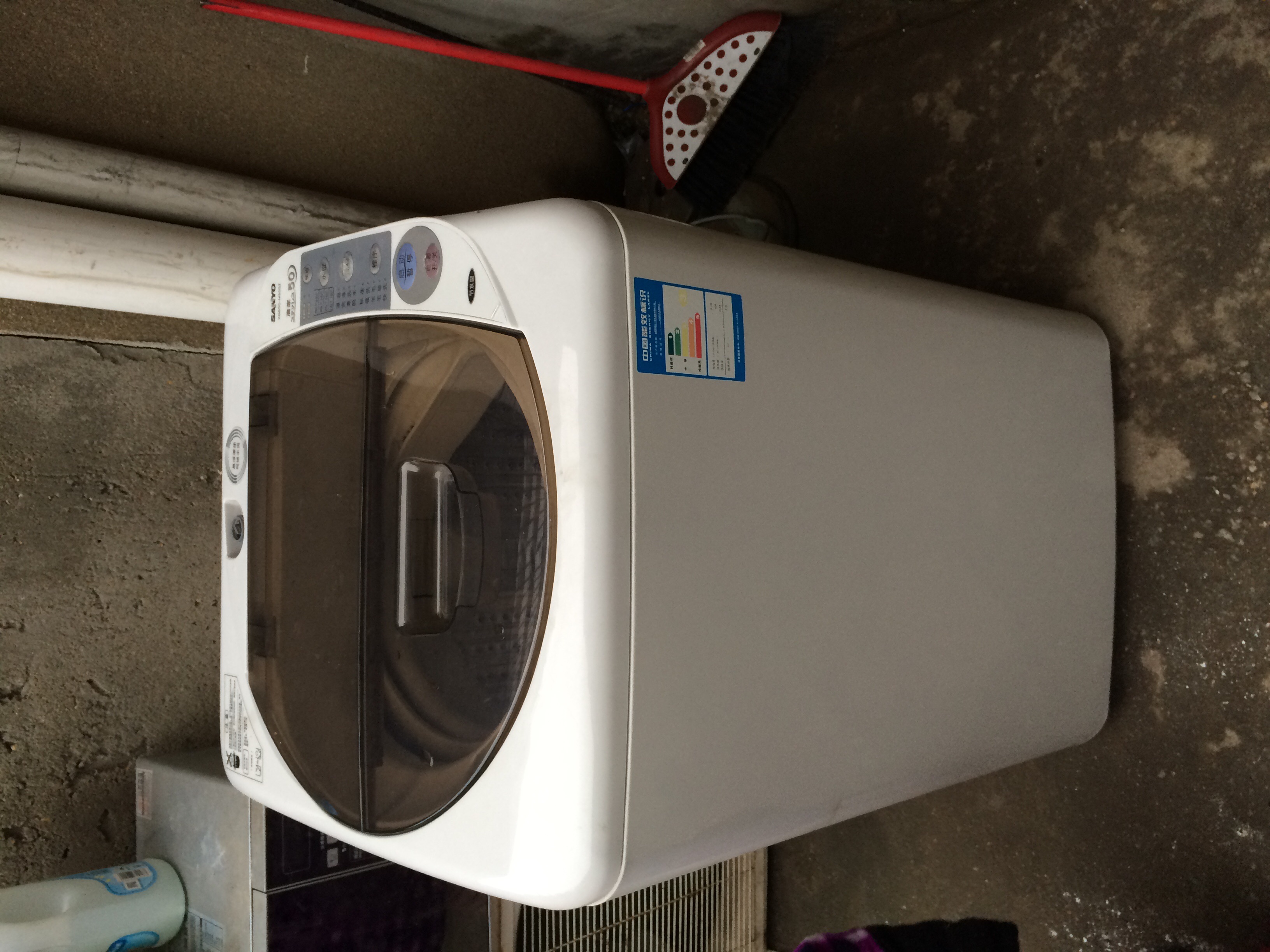 出售二手全自动洗衣机