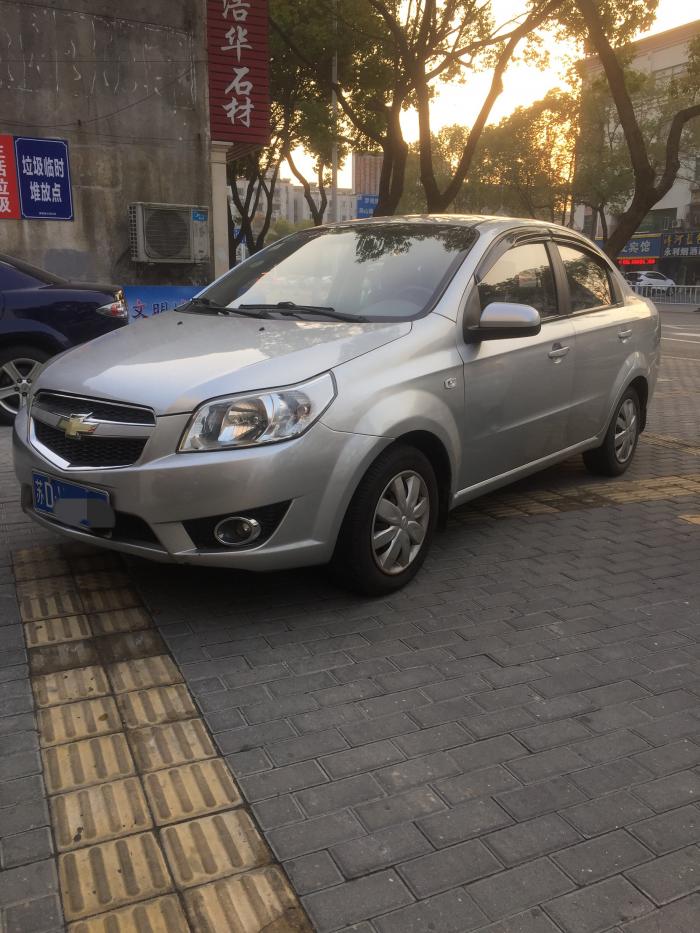 雪佛兰乐风1.4自动档,2010年4月上牌,出售啦