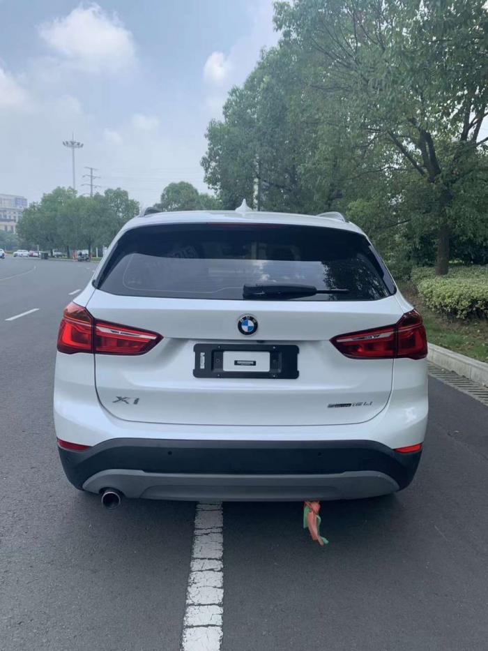 19年宝马x1极品车况