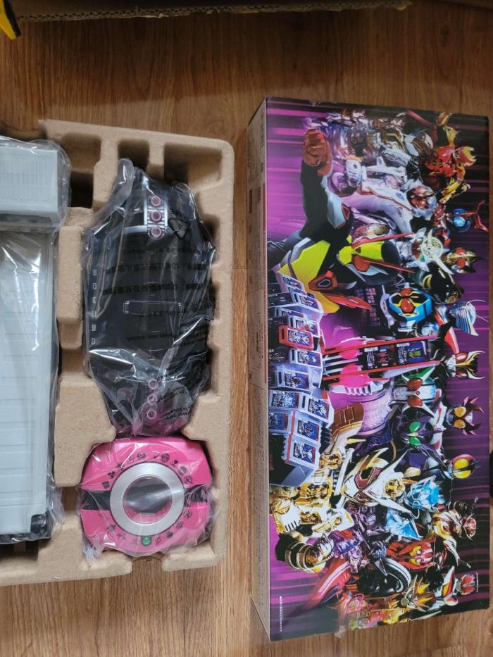 出售玩具帝骑腰带,品红21.